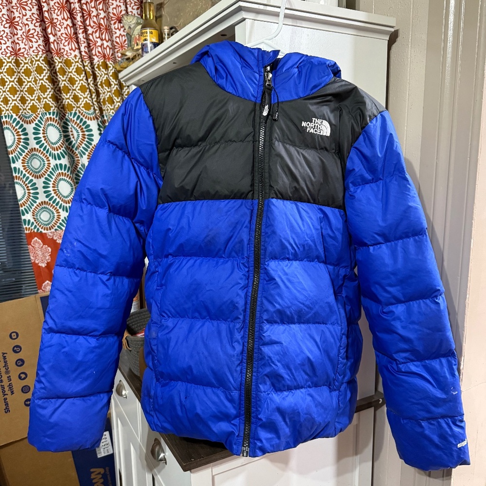 Boys Youth North Face Large Puffer Coat